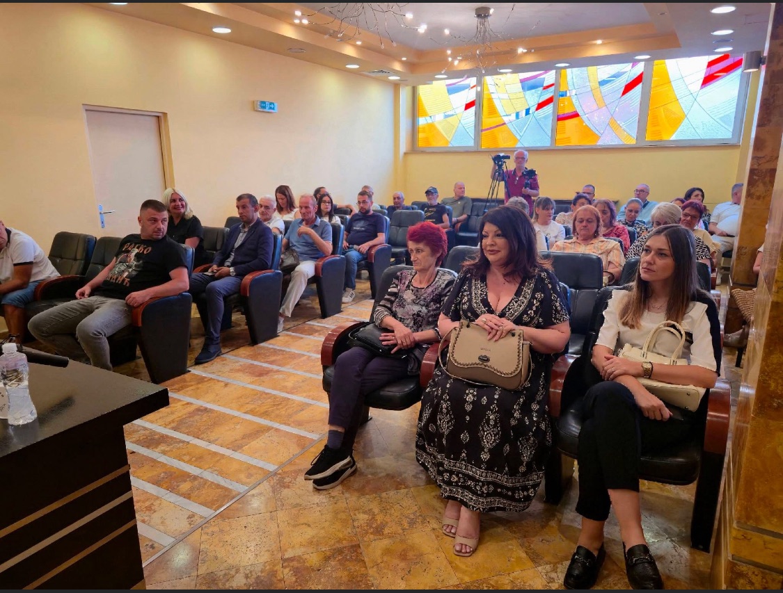 Tribina „Očuvanje Srbije – odgovornost prema budućim generacijama“