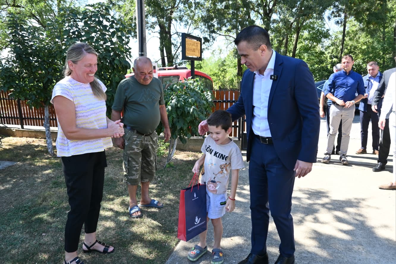 Ministar Milićević u poseti Kovačevcu